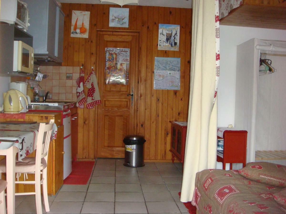 Studio Avec Solarium Bourg-Saint-Maurice Exterior foto
